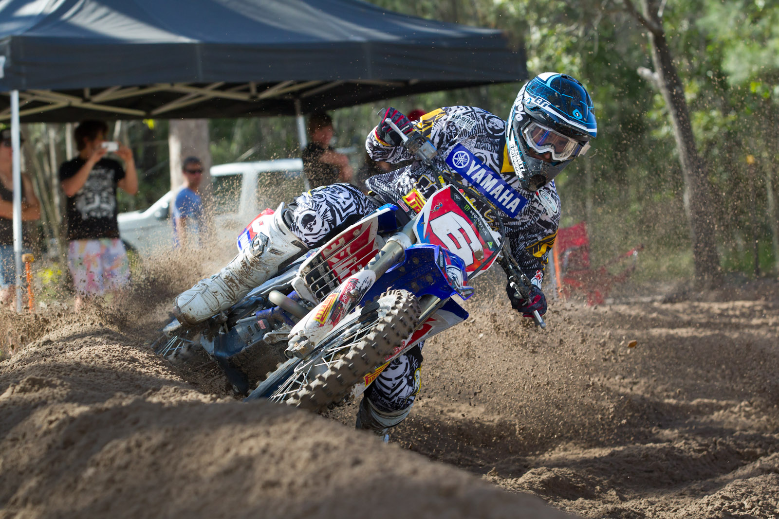 Serco Yamaha Confirm Styke and Clout for 2013