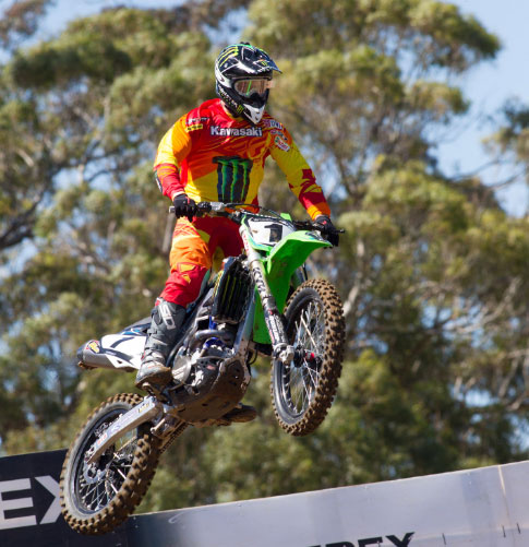 jay Crash Robs In Form Jay Marmont At Mt Gambier Supercross