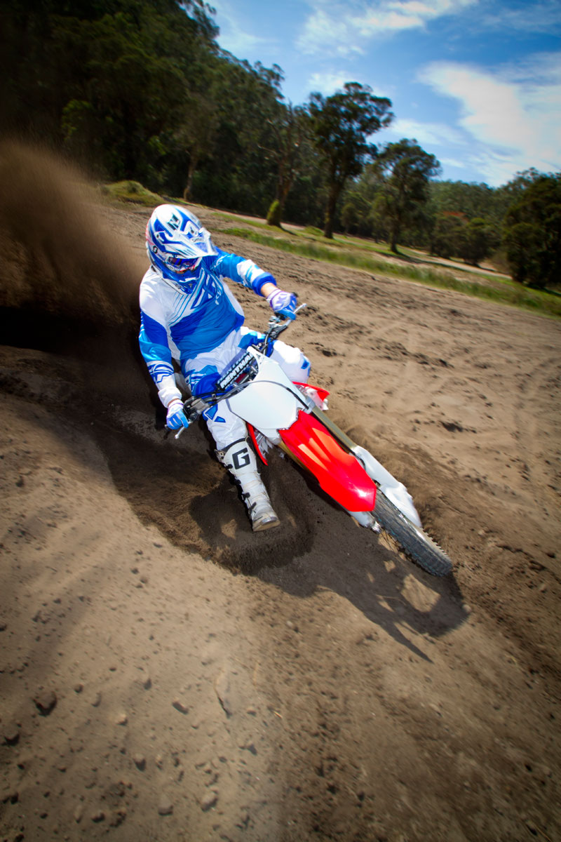 fly Gear Review: 2014 FLY KINETIC RACEWEAR