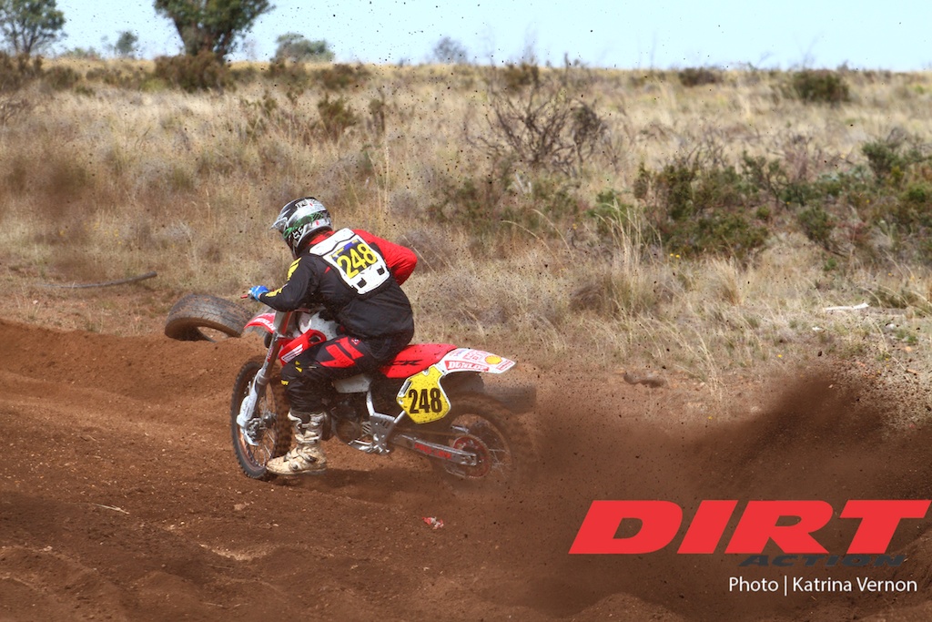 Photo Gallery: Dirt Action Amcross Round One Cooma - Seniors