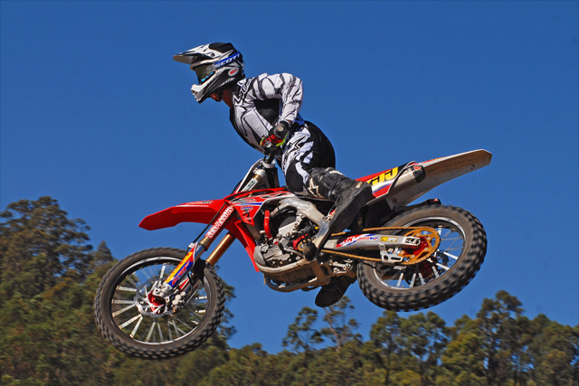 Junior Lites racers like Wilson Medcalf from CRF Honda Racing will benefit from reduced entry fees at the Queensland rounds of the 2015 Australian Supercross Championship.