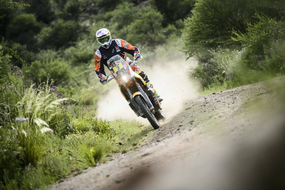 Price Leads Dakar