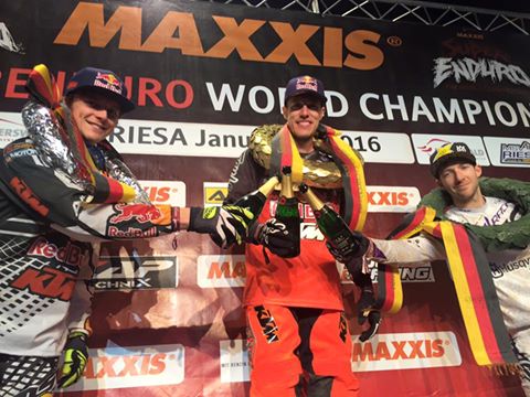 Webb Continues Perfect SuperEnduro Start