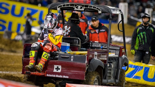 Zach-Bell-Breaks-Collarbone-600x338 Zach-Bell-Breaks-Collarbone-600x338