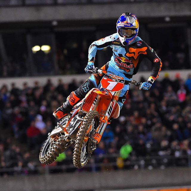 dungey Three Straight for Dungey