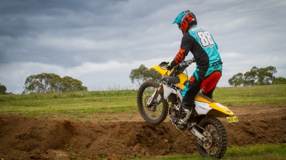 Trail Tip: Clutch-Pop Wheelie Trail Tip: Clutch-Pop Wheelie