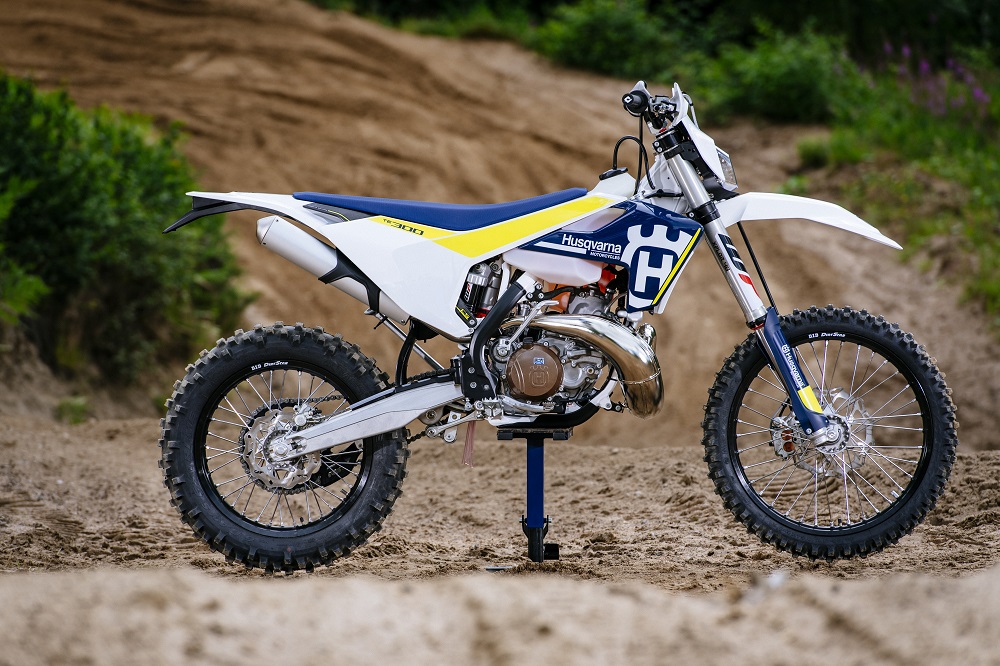 HUSQVARNA INTRODUCES FUEL-INJECTED 2-STROKE ENDURO MODELS