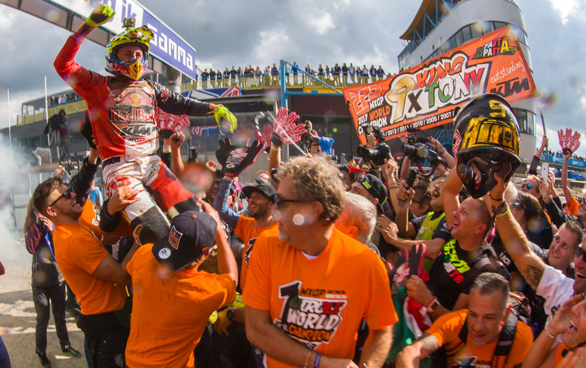 Tony Cairoli 450 SX-F World Champion