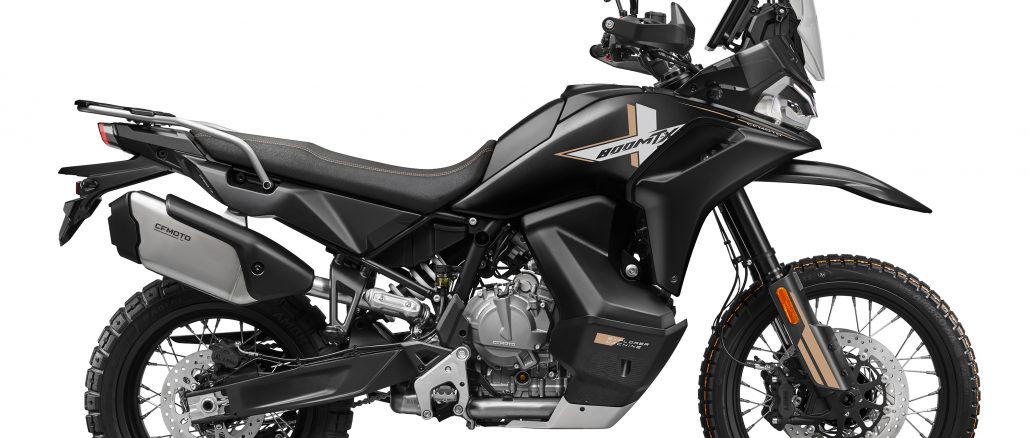800mt X Nebula Black Tall Seat Right