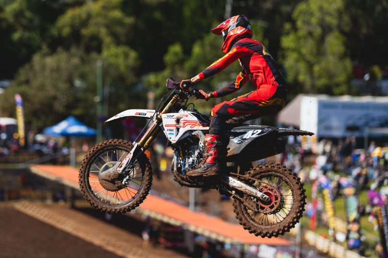 Mx3 Racing