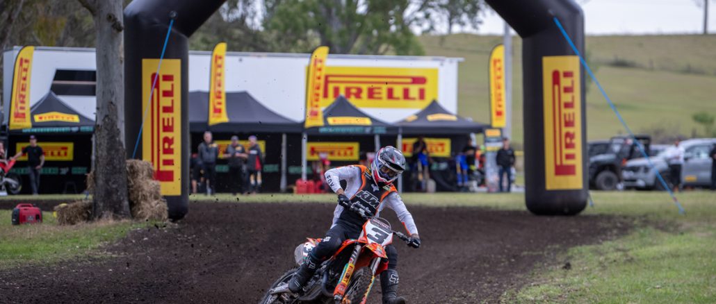 Pirelli Mx32