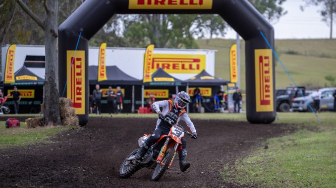 Pirelli Mx32