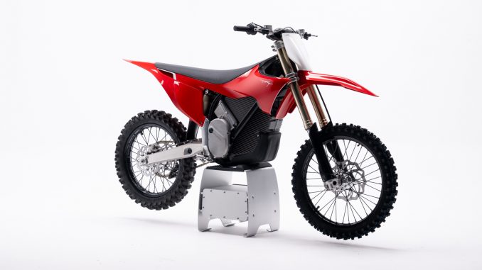 250725 Vargmx1.2productwhite @syovanvliet 3546 Hr