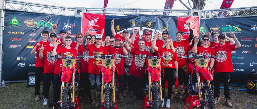 Mx1 Podium