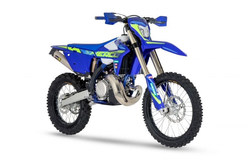 02 250 Se Factory 2026 3679x2456
